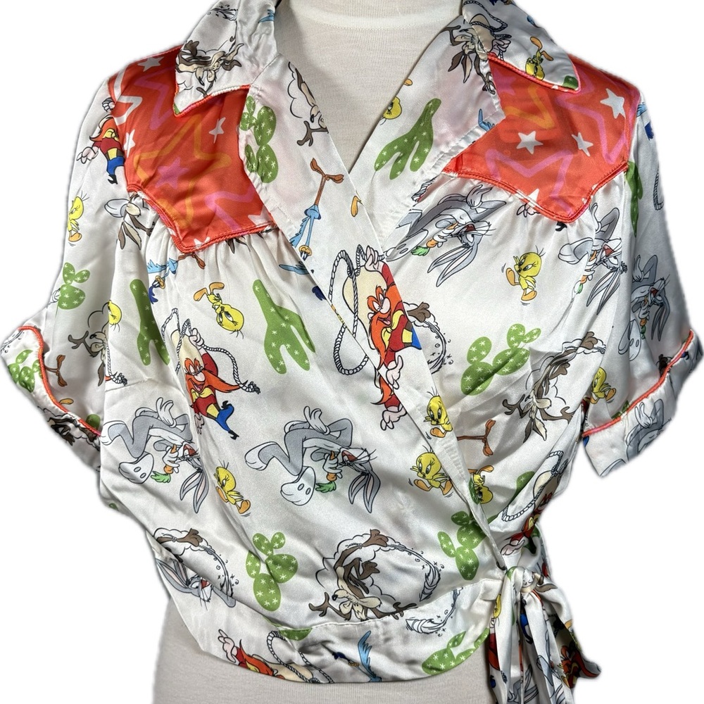 Warner Bros. Women's Wrap Top - White and Red